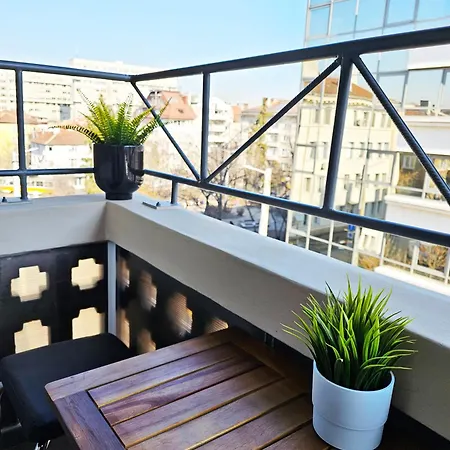 Apartment Bijou - Noble Area & Free Parking *